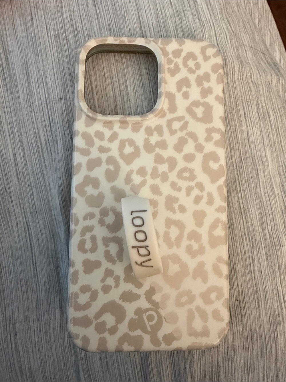 Leopard loopy iPhone 15 pro max